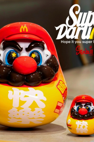 Super Daruma – Happy