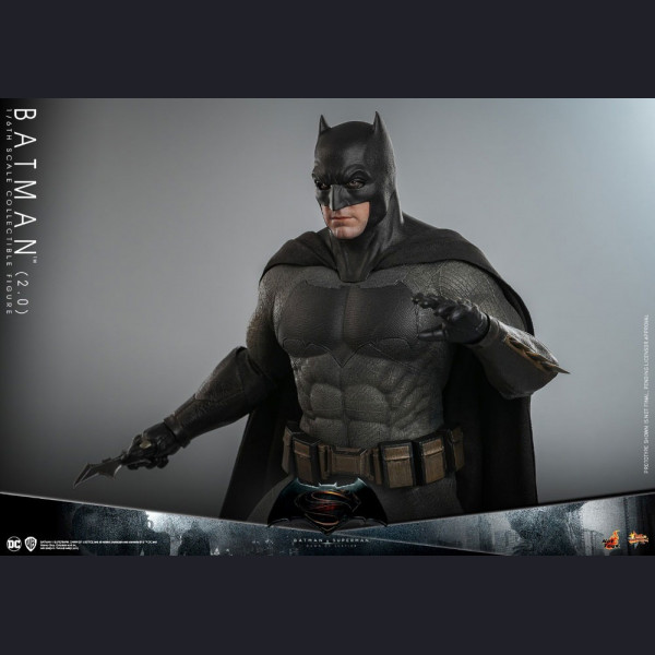 Hot Toys MMS731 MMS723 1/6 BATMAN (2.0)