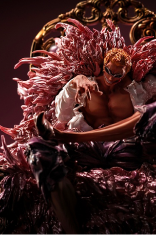 Donquixote Doflamingo - One Piece