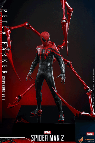 Hot Toys VGM61 1/6 Scale PETER PARKER (SUPERIOR SUIT)