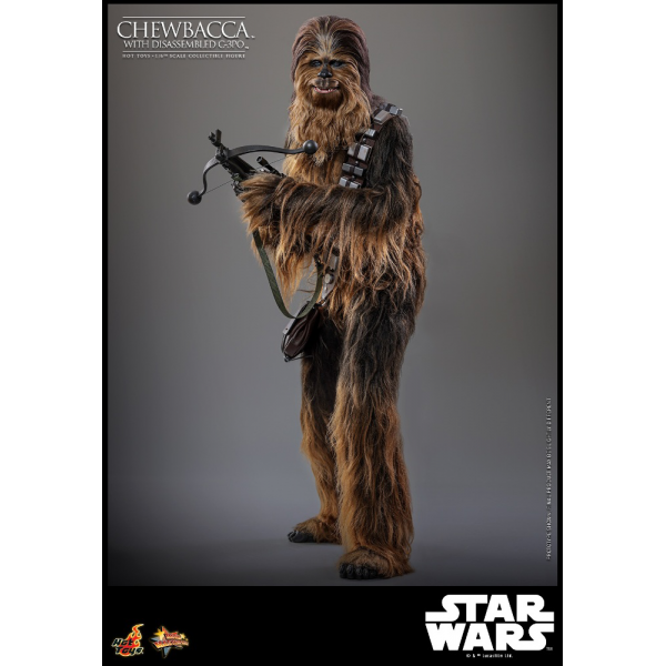 Hot Toys MMS766 1/6 Scale CHEWBACCA™ WITH DISASSEMBLED C-3PO™