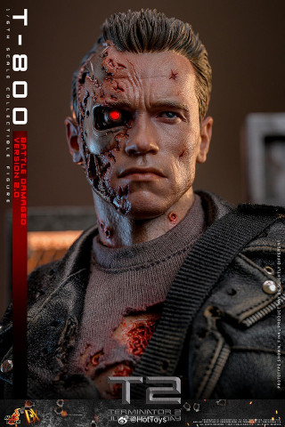 Hot Toys DX46 1/6 Scale T-800 (Battle Damaged Version 2.0)