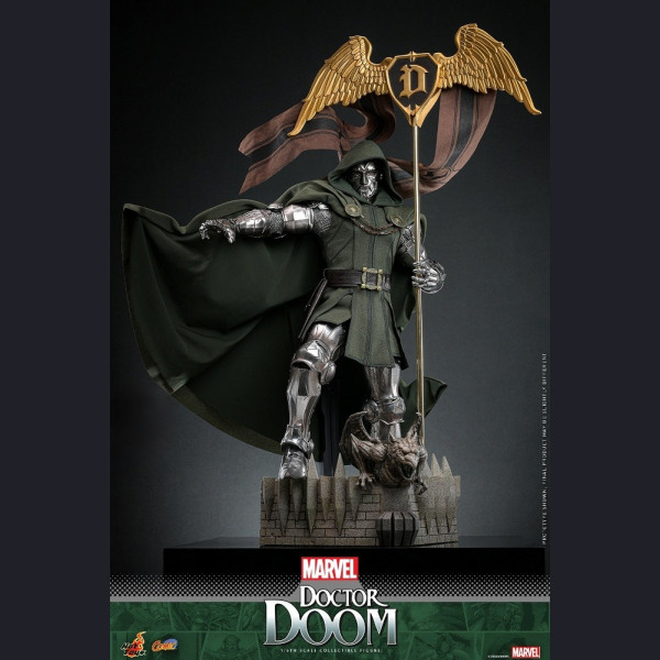 HOT TOYS CMS022 1/6 Doctor Doom