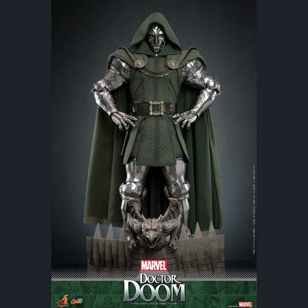 HOT TOYS CMS022 1/6 Doctor Doom