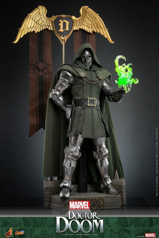 HOT TOYS CMS022 1/6 Doctor Doom