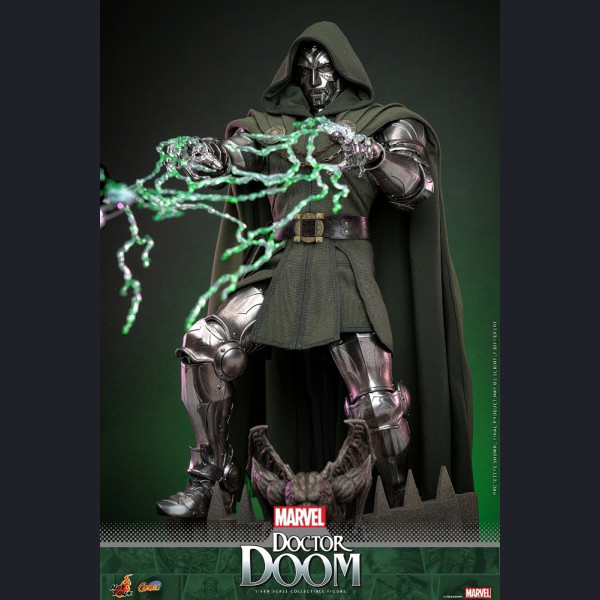 HOT TOYS CMS022 1/6 Doctor Doom